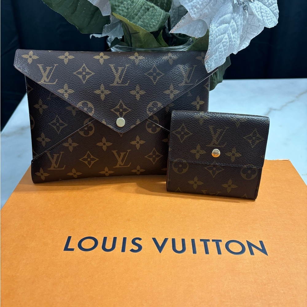 SOLD—ouis Vuitton Kirigami rfid & vintage wallet bundle🖤🖤 - Picture 1 of 14